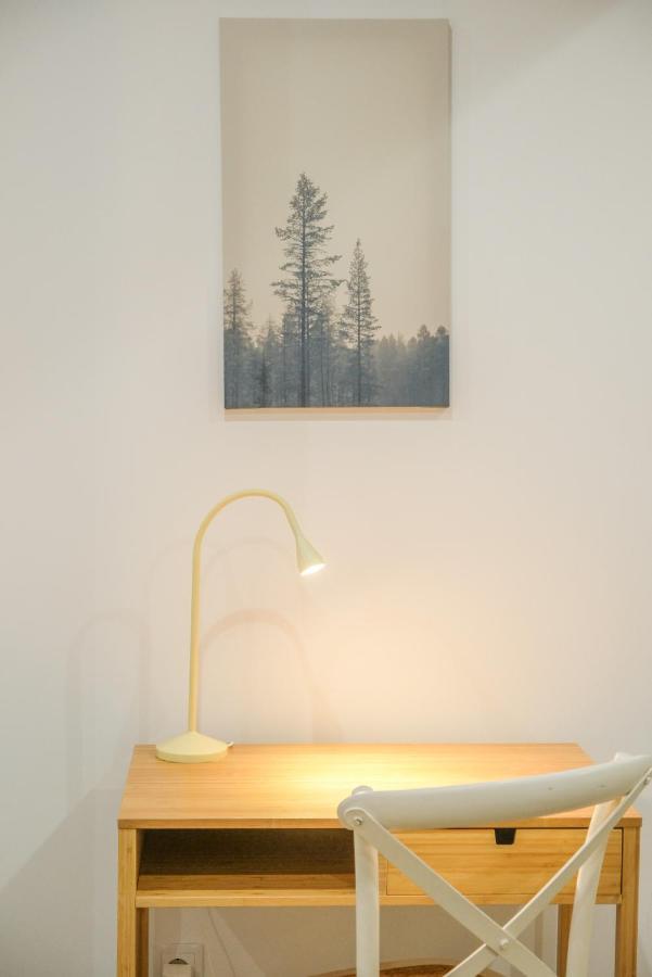 Apartment With Open-Air Space บาเลนเซีย ภายนอก รูปภาพ